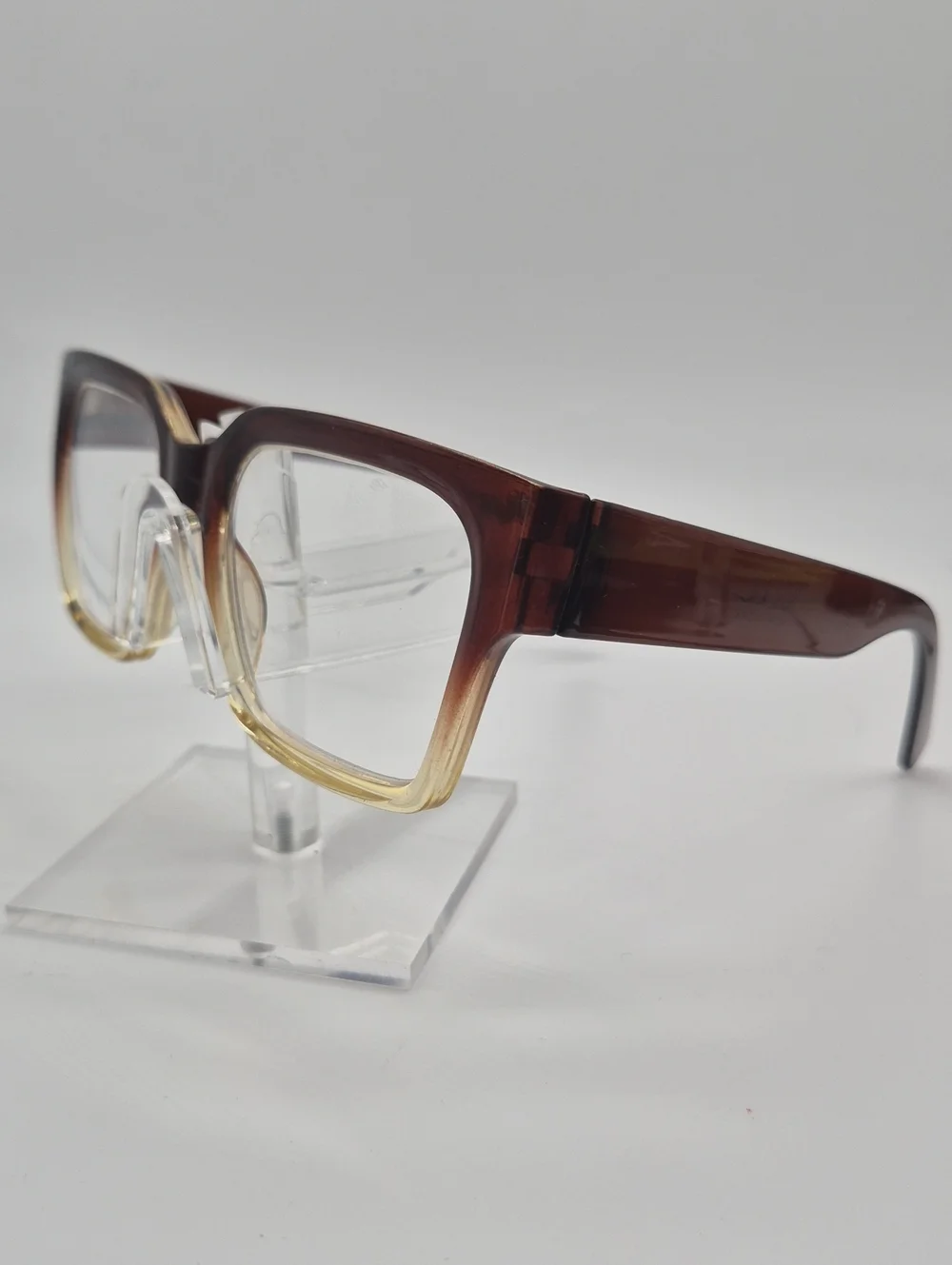 Nicole Millar Eyeglasses w/Gradient Frames